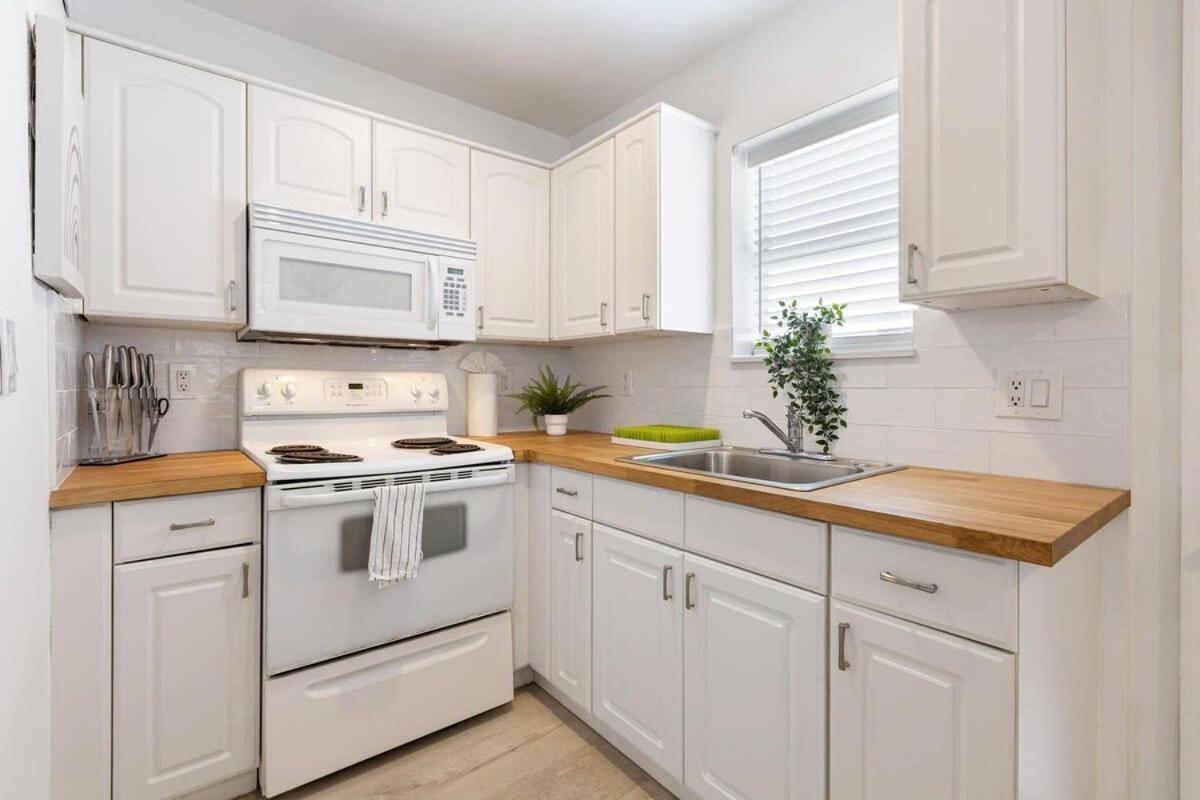 Dreamy 1-Bedroom Apt Walking Distance To Las Olas Fort Lauderdale Buitenkant foto